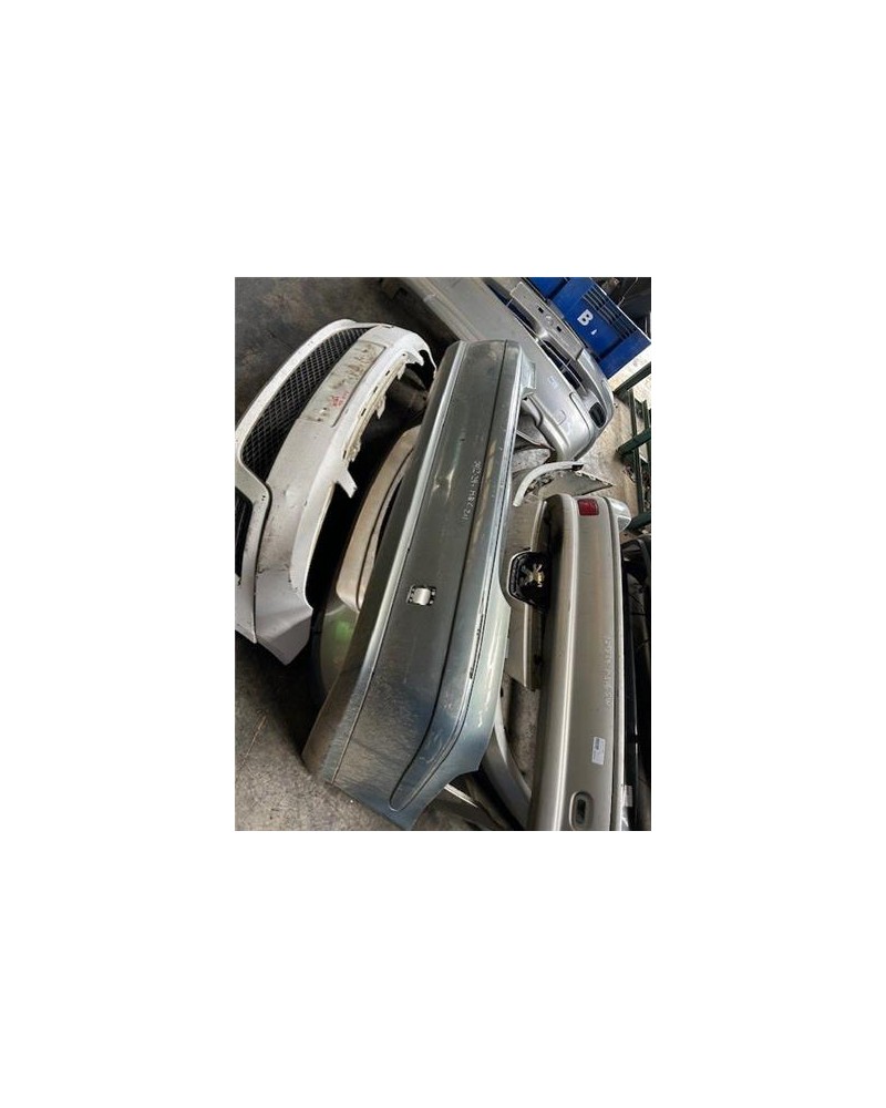 PARAGOLPES TRA.