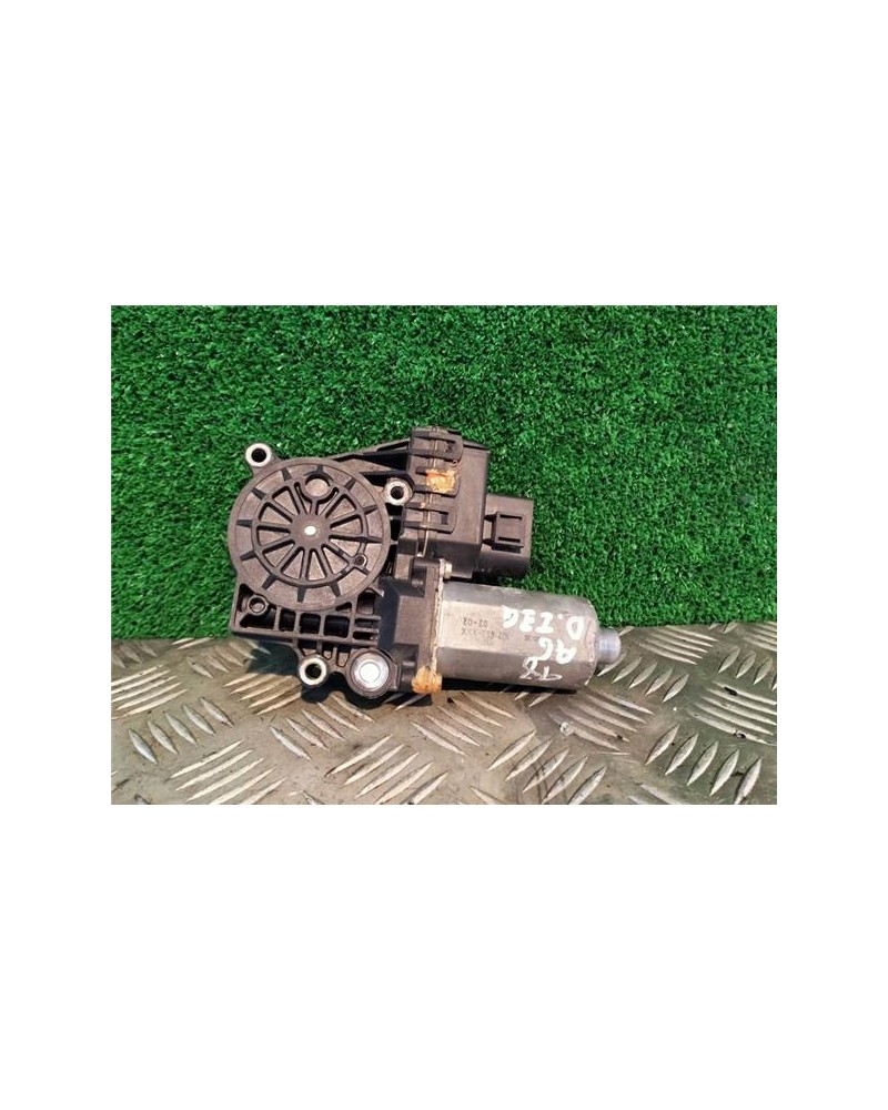 MOTOR ELEVALUNAS DEL. IZDO.