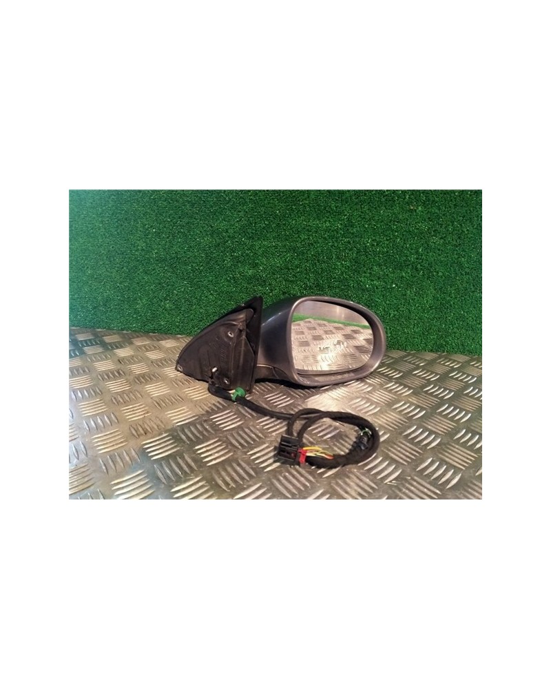 RETROVISOR DCHO.
