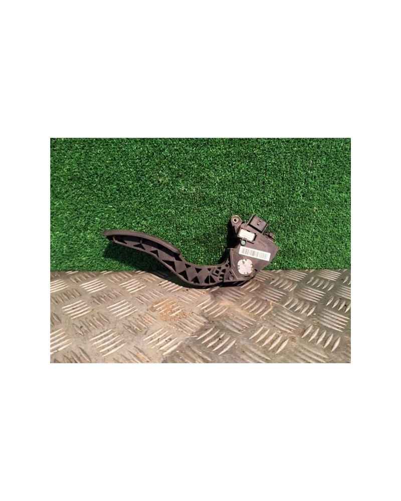 PEDAL ACELERADOR