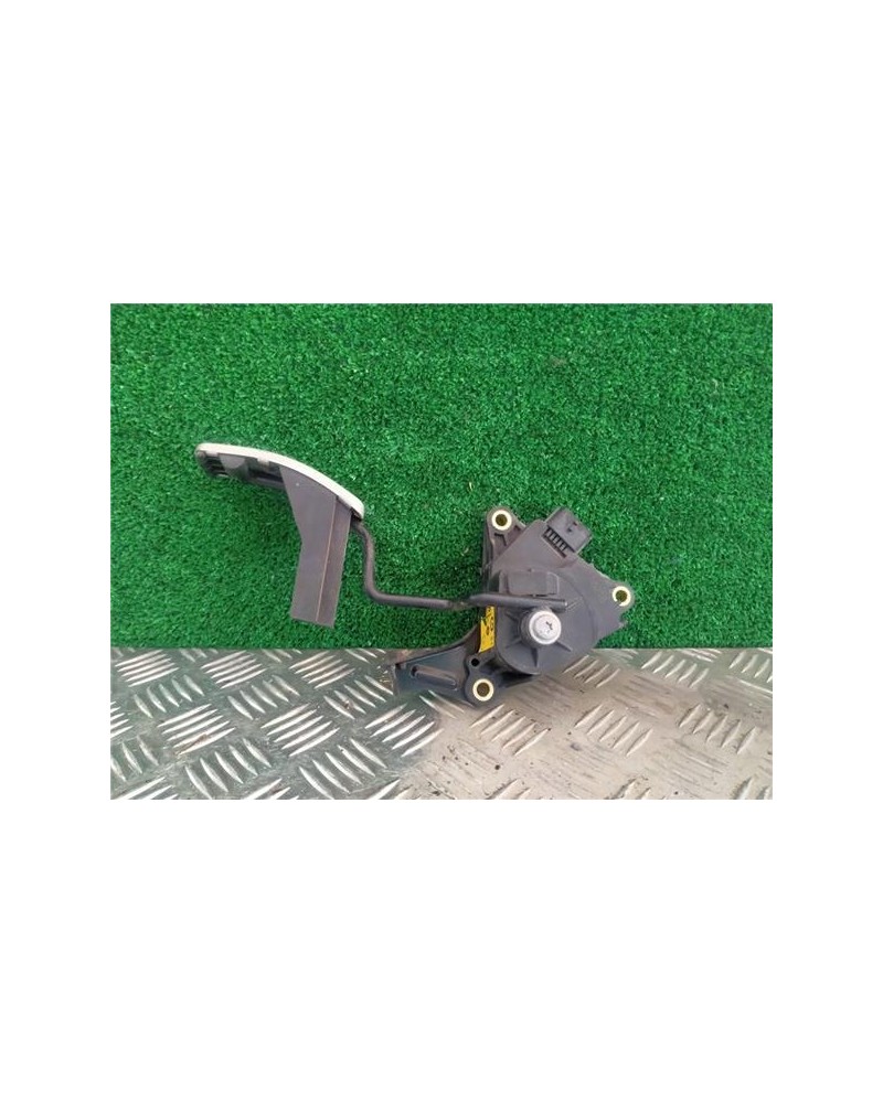 PEDAL ACELERADOR