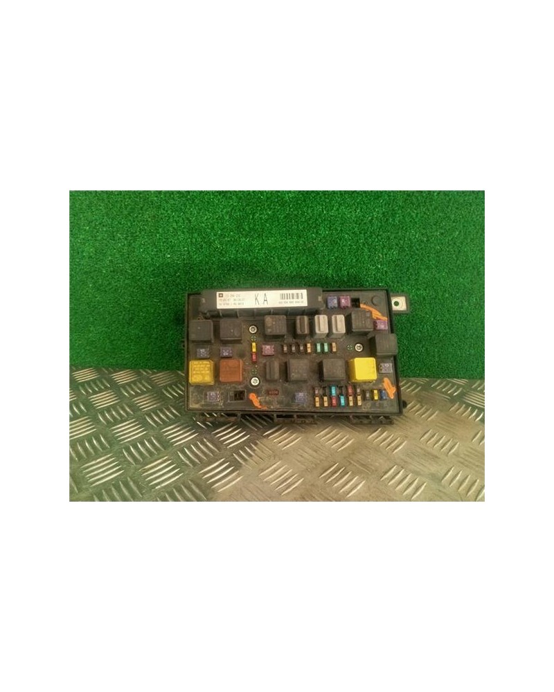 CAJA RELES