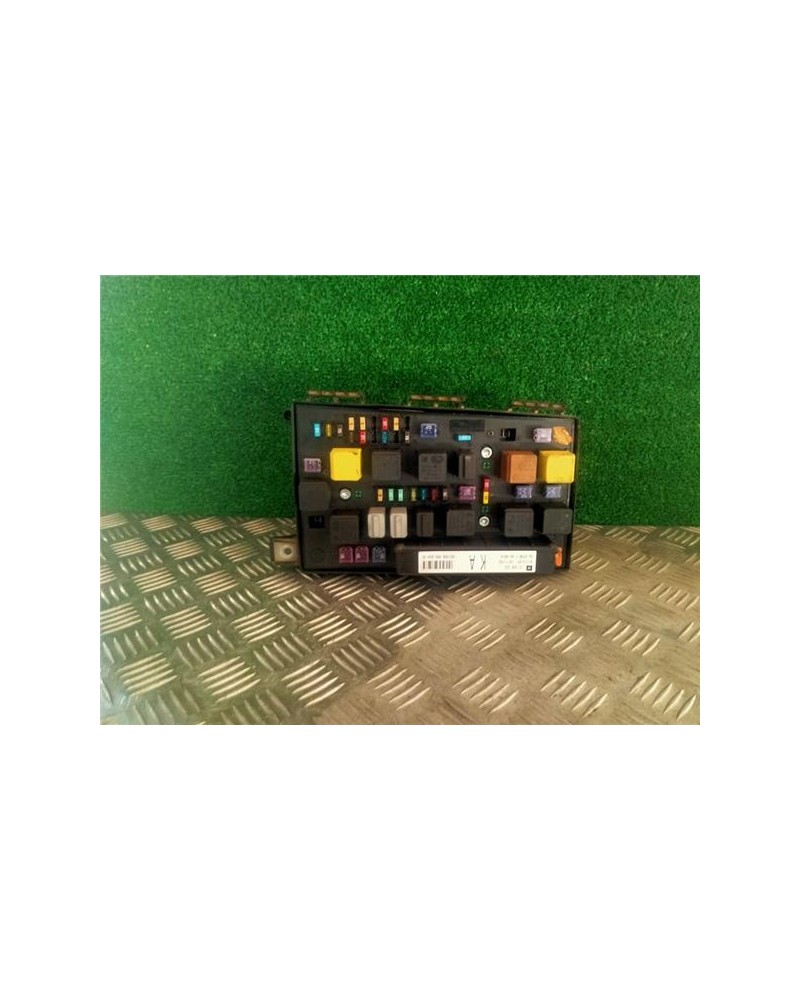 CAJA RELES