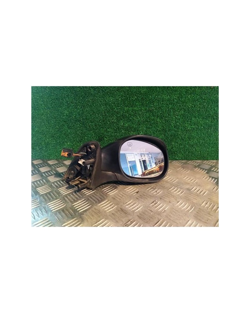 RETROVISOR DCHO.