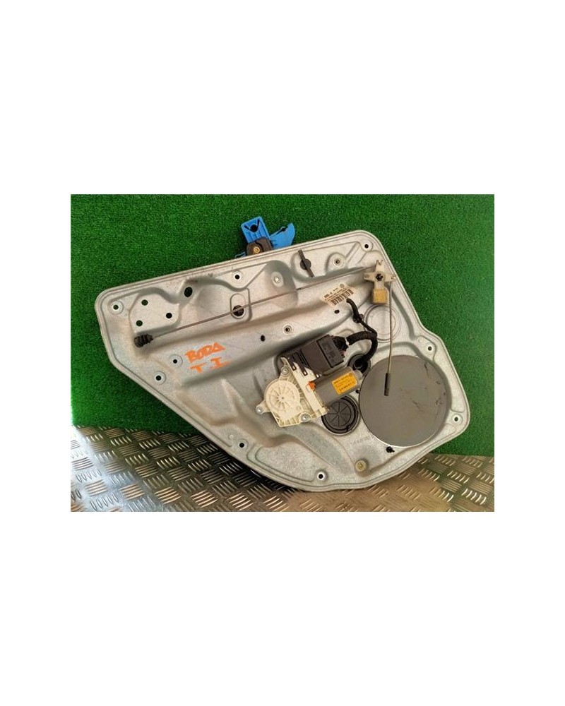 ELEVALUNAS ELECTRICO TRA. IZDO.