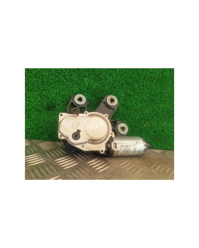 MOTOR LIMPIAPARABRISAS TRA.