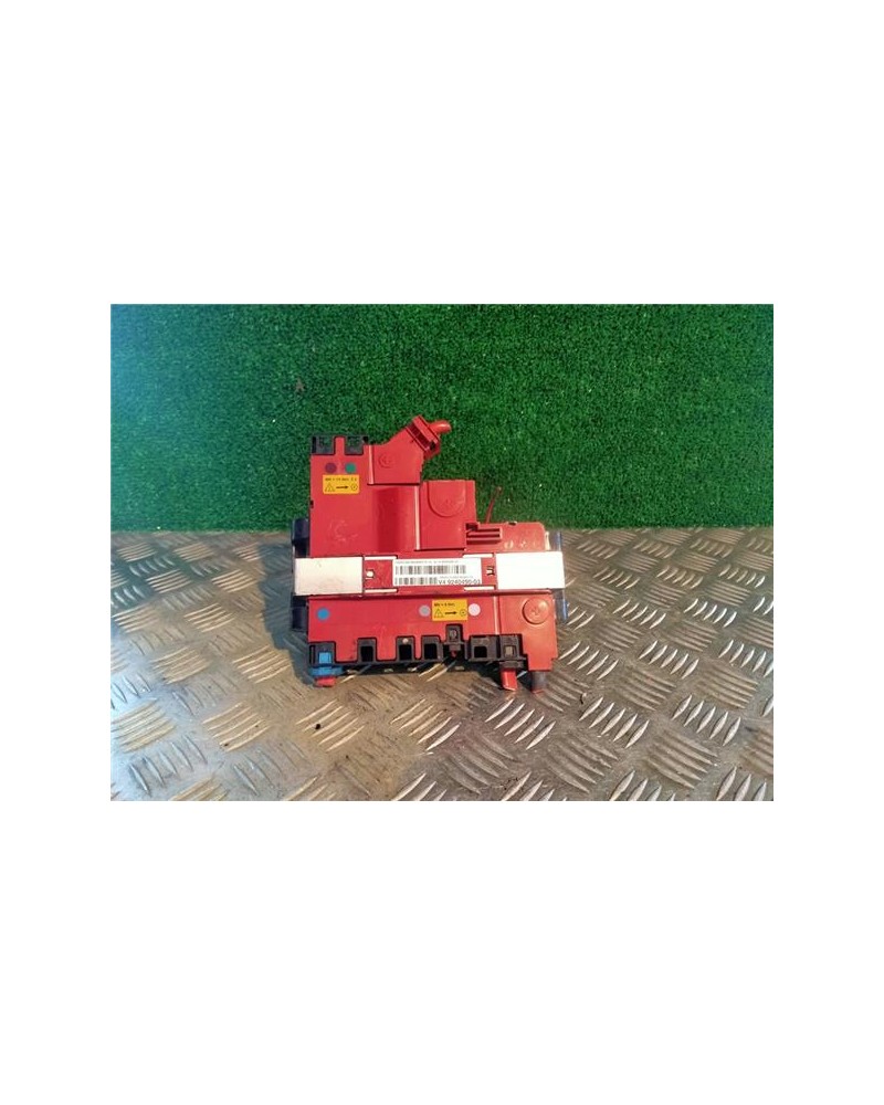 CAJA RELES