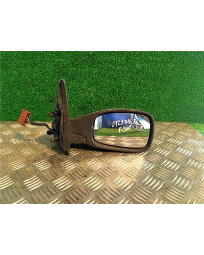 RETROVISOR DCHO.