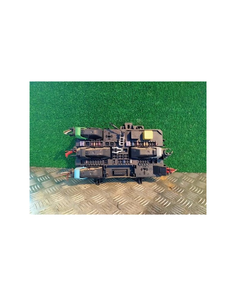 CAJA RELES