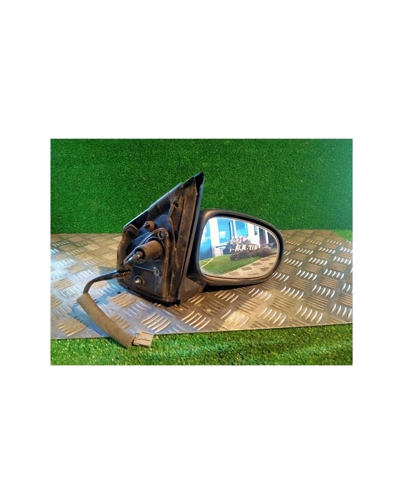 RETROVISOR DCHO.
