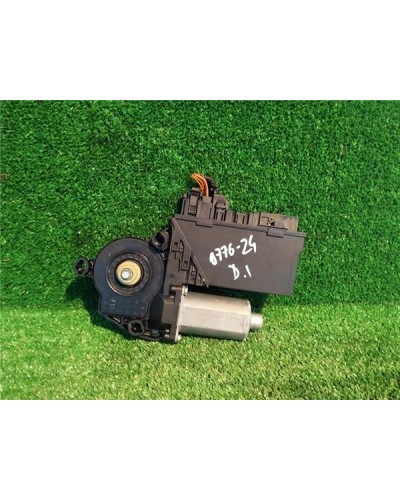 MOTOR ELEVALUNAS DEL. IZDO.