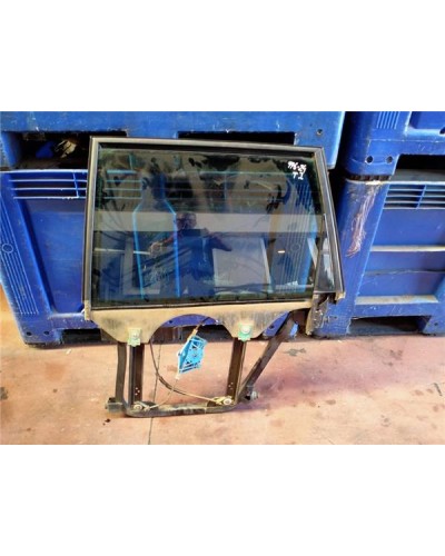 ELEVALUNAS ELECTRICO TRA. IZDO.