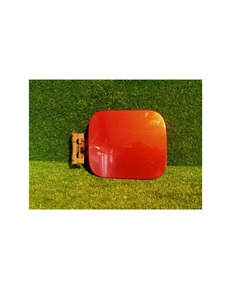 TAPA EXTERIOR COMBUSTIBLE