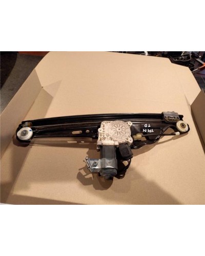 ELEVALUNAS ELECTRICO TRA. DCHO.