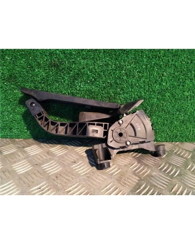 PEDAL ACELERADOR