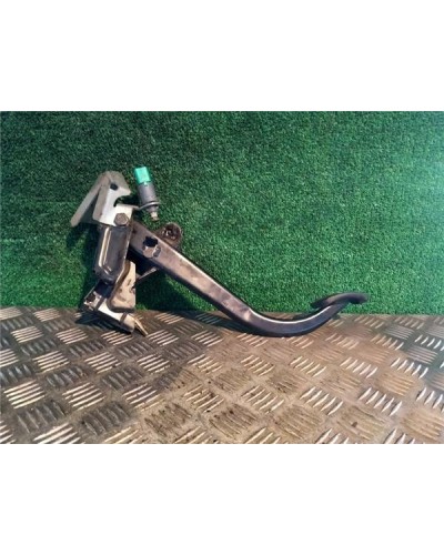 PEDAL EMBRAGUE