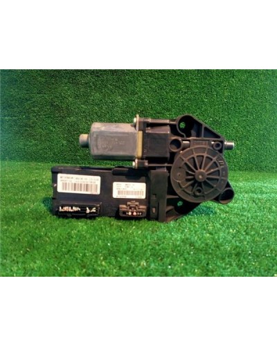 MOTOR ELEVALUNAS DEL. IZDO.