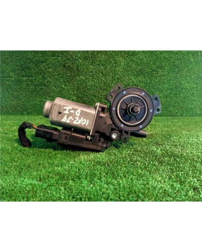MOTOR ELEVALUNAS DEL. IZDO.
