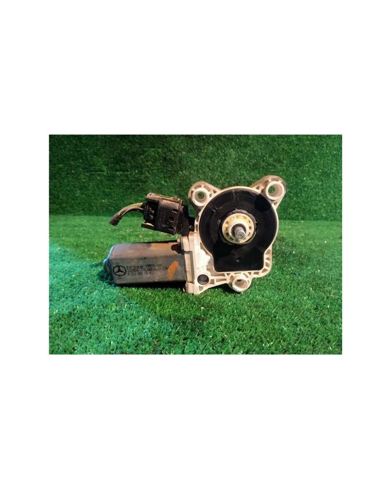 MOTOR ELEVALUNAS DEL. IZDO.