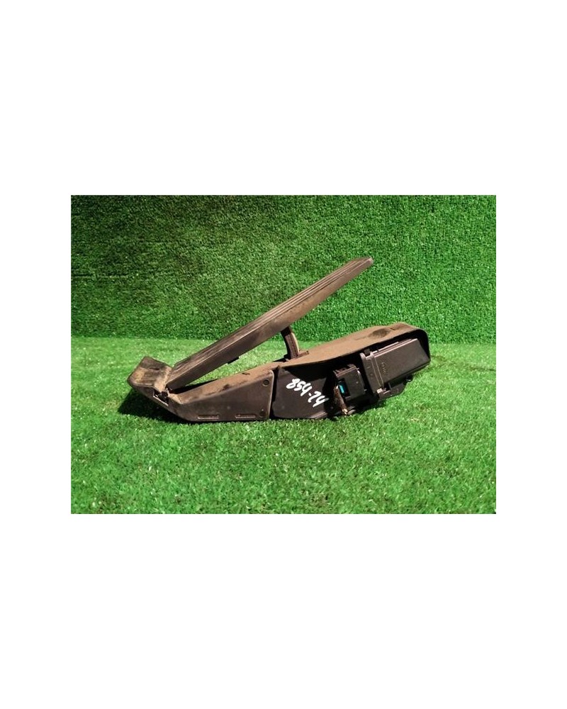 PEDAL ACELERADOR