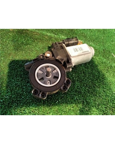 MOTOR ELEVALUNAS DEL. IZDO.