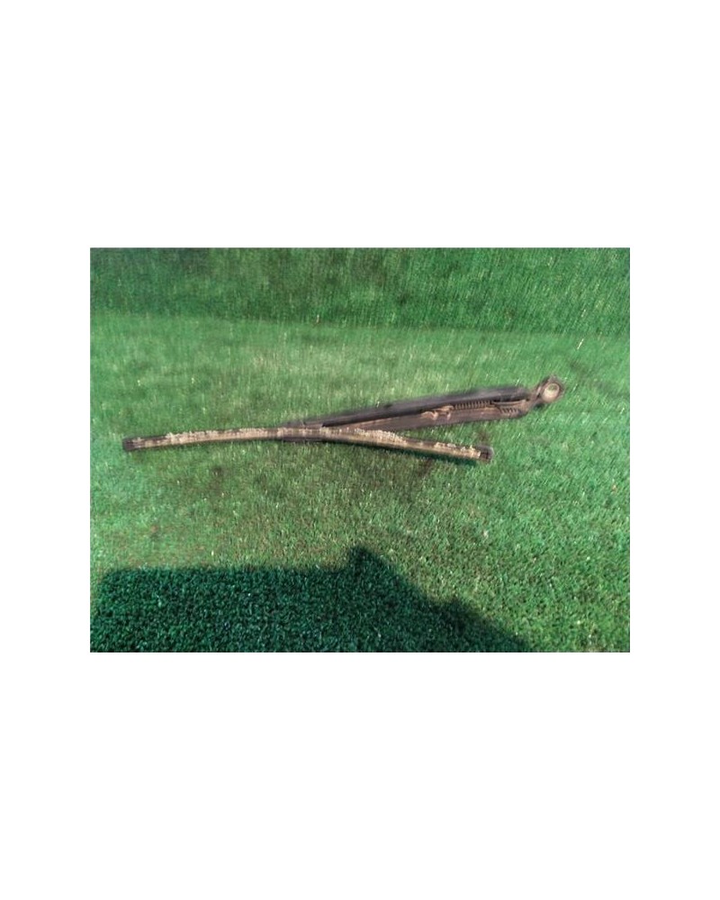 BRAZO LIMPIAPARABRISAS TRA.