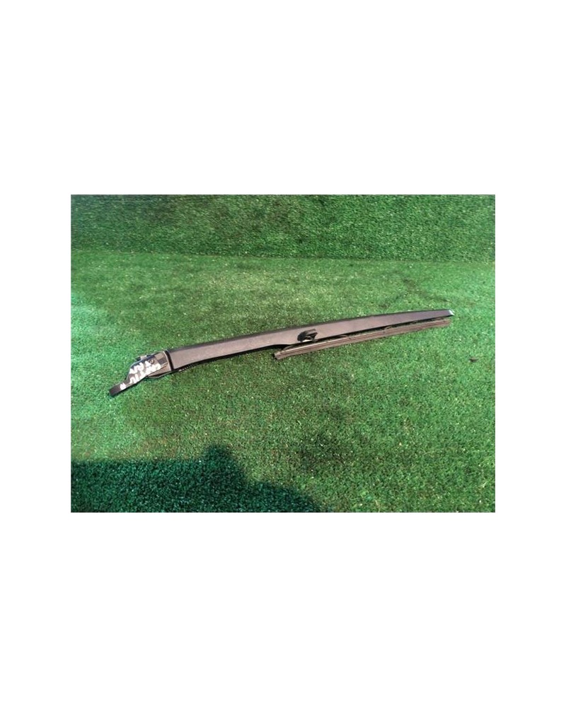 BRAZO LIMPIAPARABRISAS TRA.