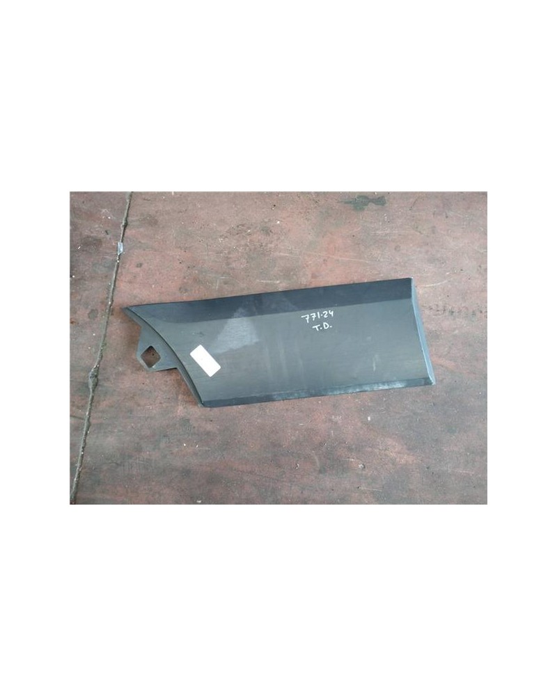 MOLDURA PUERTA DEL. DCHA.