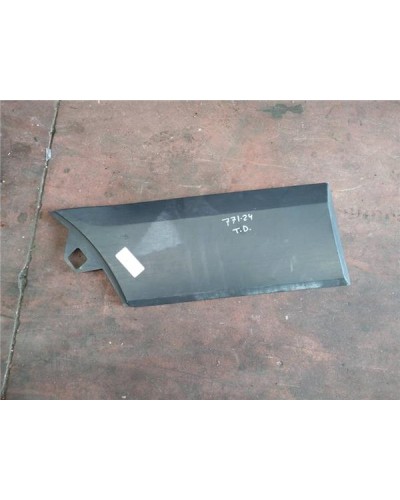 MOLDURA PUERTA DEL. DCHA.