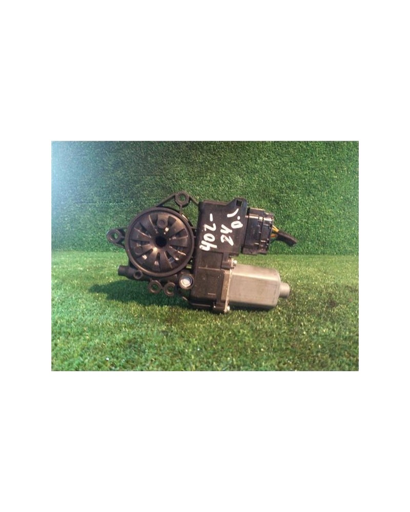 MOTOR ELEVALUNAS DEL. IZDO.