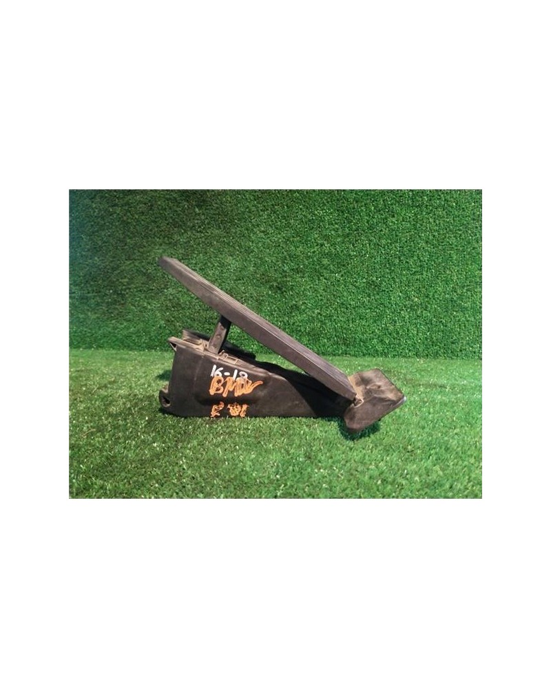PEDAL ACELERADOR