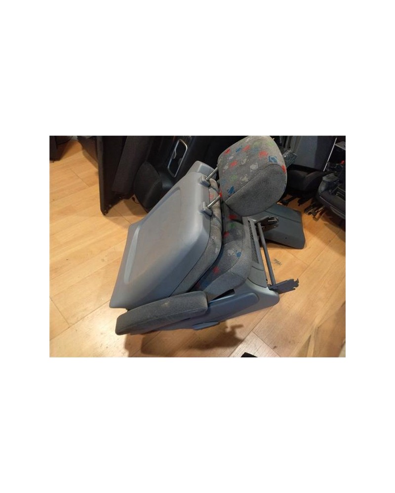 ASIENTO DEL. IZDO.