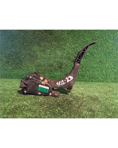 PEDAL ACELERADOR