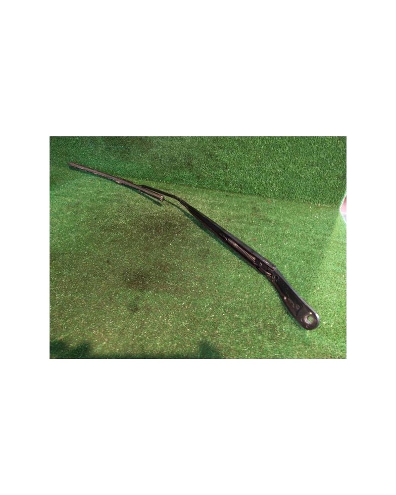BRAZO LIMPIAPARABRISAS DEL. IZDO.