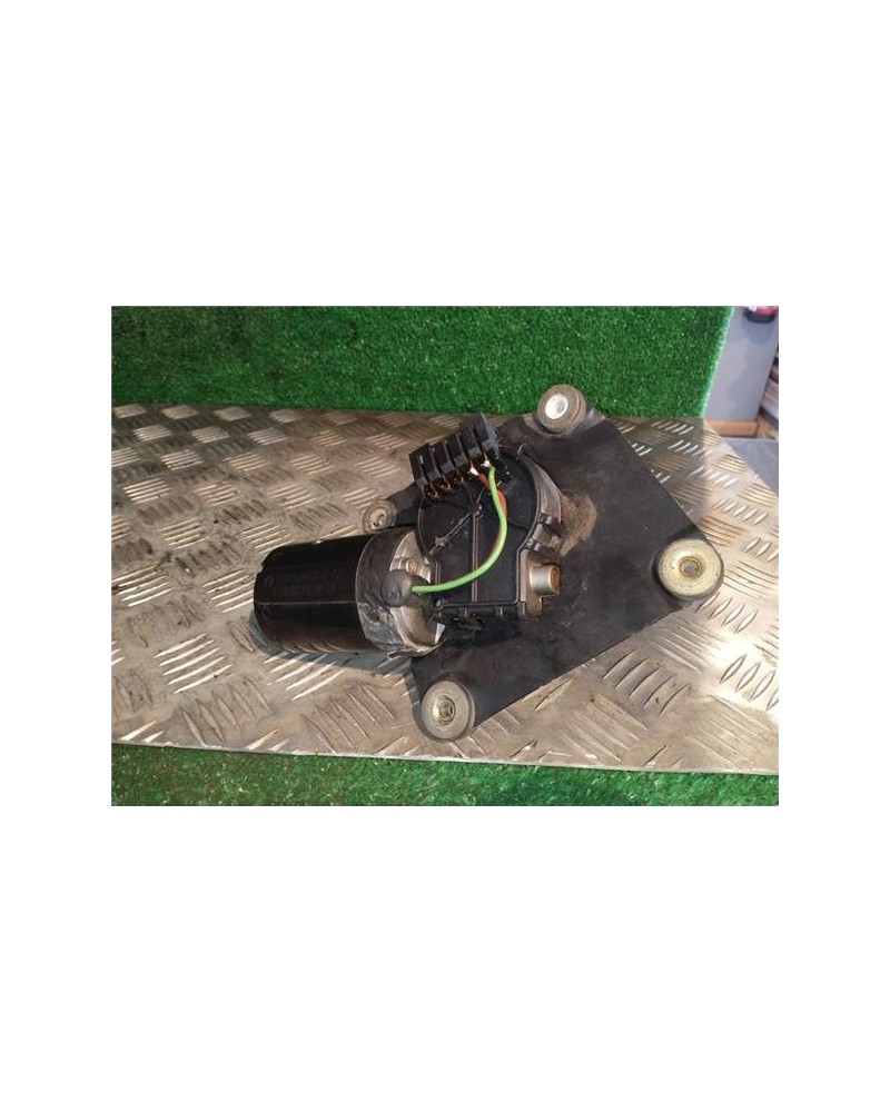 MOTOR LIMPIAPARABRISAS DEL.