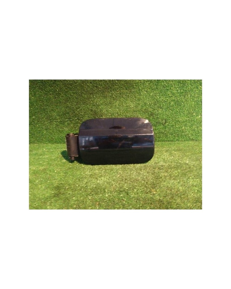 TAPA EXTERIOR COMBUSTIBLE