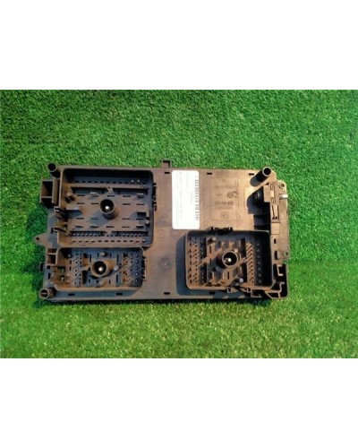 CAJA FUSIBLES/RELE