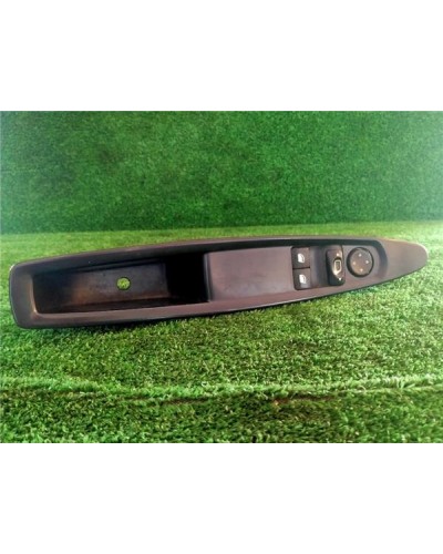 MANDO ELEVALUNAS DEL. IZDO.