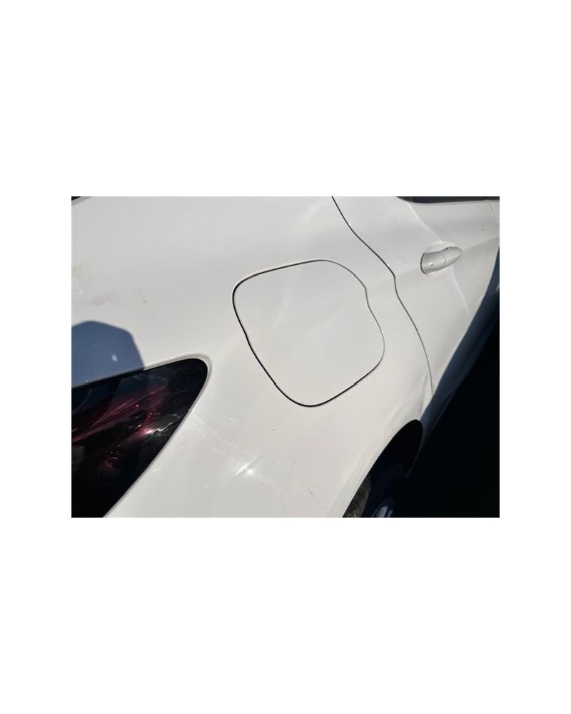 TAPA EXTERIOR COMBUSTIBLE