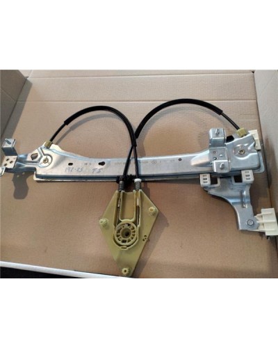 ELEVALUNAS ELECTRICO TRA. IZDO.
