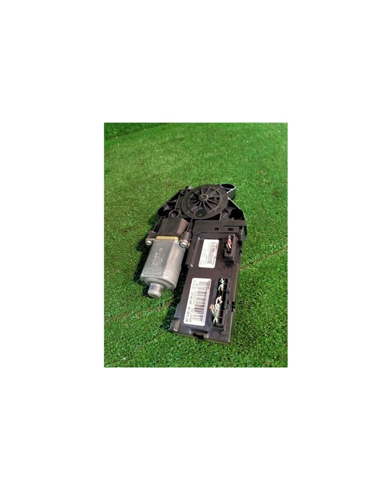 MOTOR ELEVALUNAS DEL. IZDO.