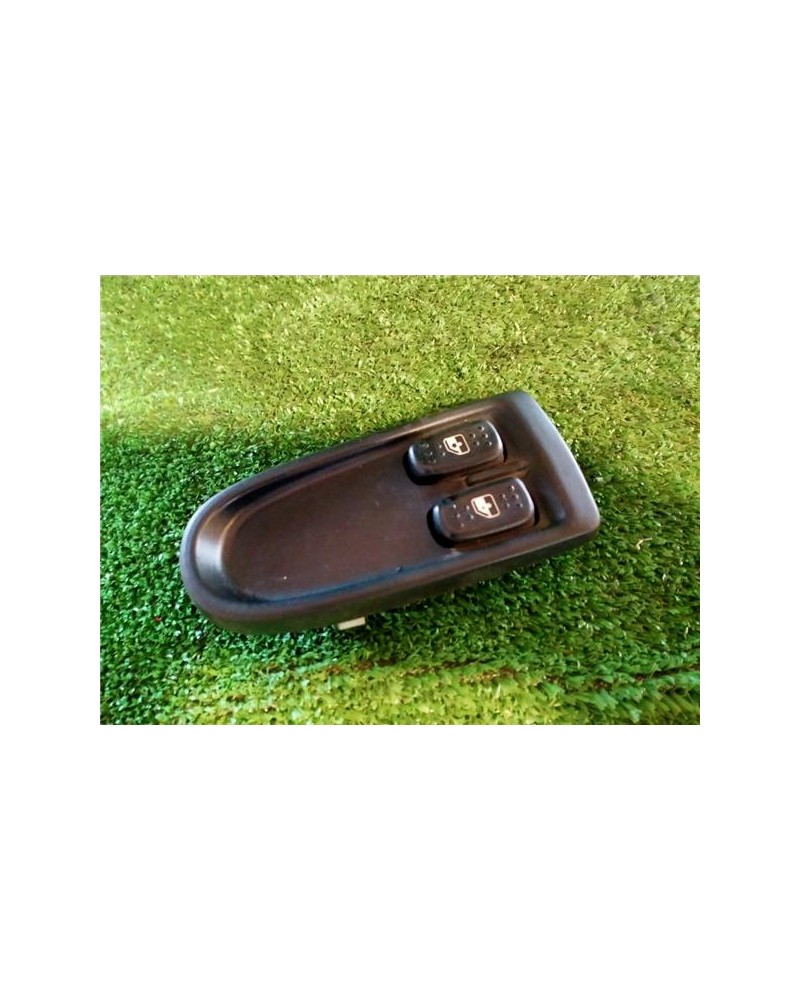 MANDO ELEVALUNAS DEL. IZDO.