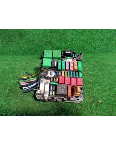 CAJA FUSIBLES/RELE