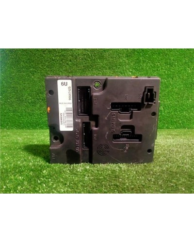 CAJA FUSIBLES/RELE