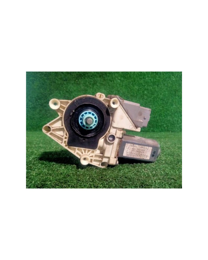 MOTOR ELEVALUNAS DEL. IZDO.