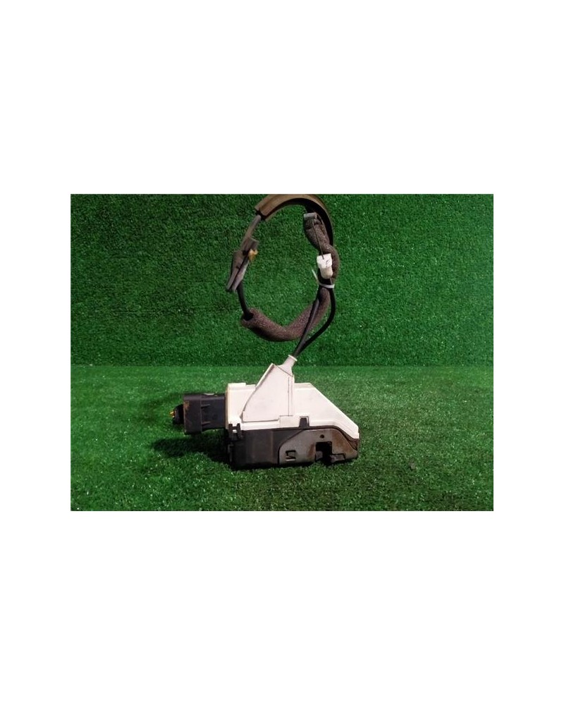CERRADURA PUERTA DEL. DCHA.