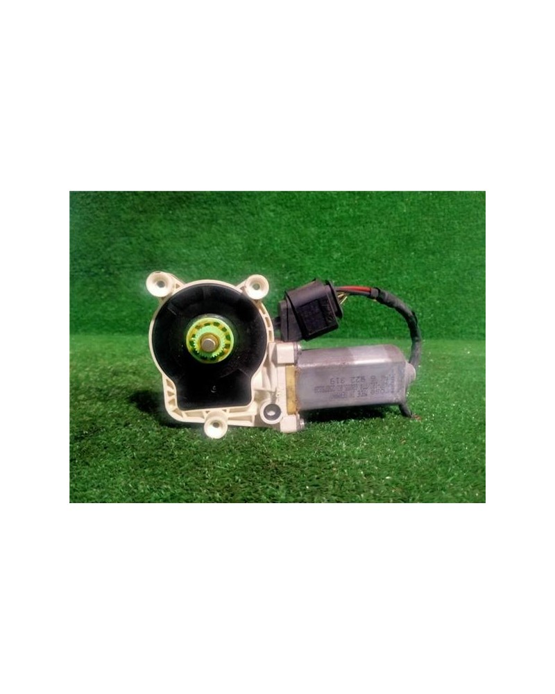 MOTOR ELEVALUNAS DEL. IZDO.