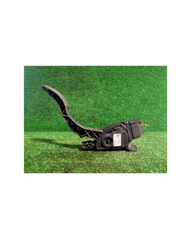 PEDAL ACELERADOR