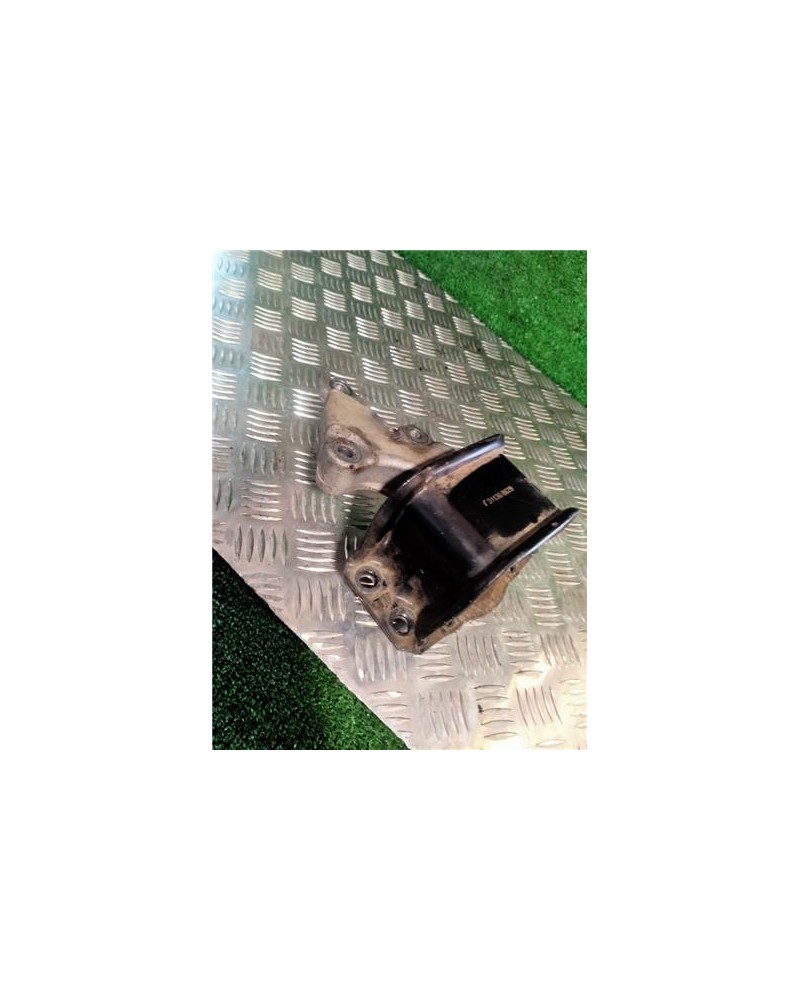 SOPORTE DEL. DCHO. MOTOR