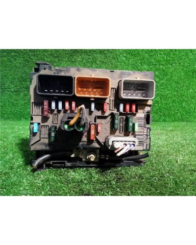 CAJA FUSIBLES/RELE
